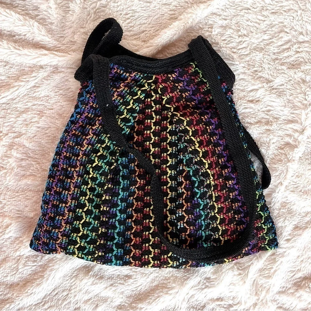 Crocheted shoulder bag